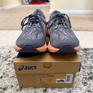 ASICS Novablast 3 Running Shoes